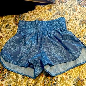 POPFLEX floral active shorts